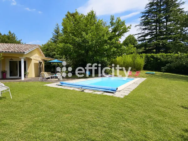 Maison 6 pièces 140 m²