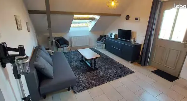 T3 calme et tout équipé avec terrasse et parking