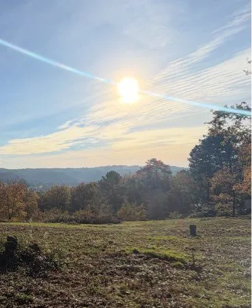 Terrain 2300m2 vue magnifique