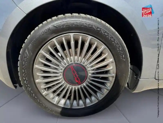 Fiat 500 e 95ch (red) — photo 10