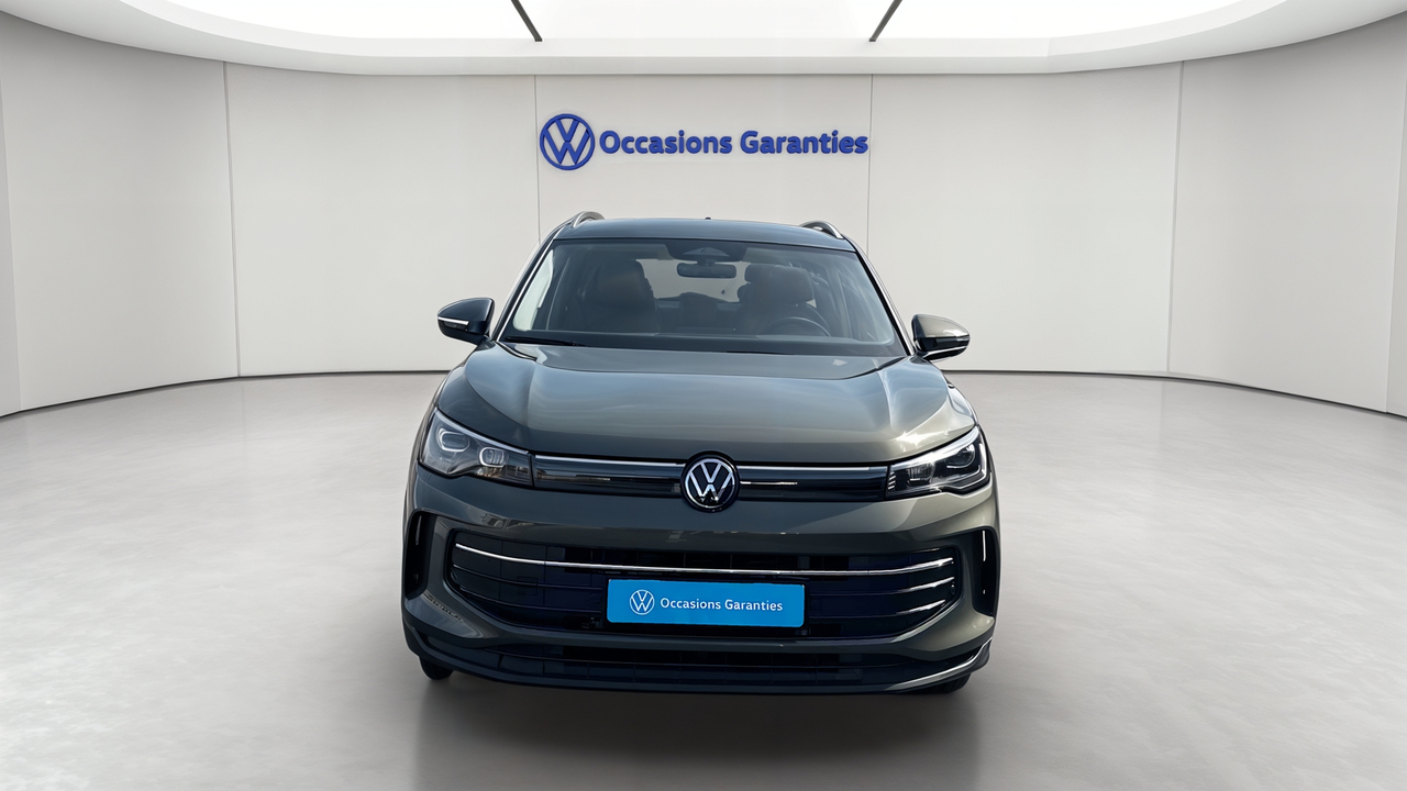 Volkswagen Tiguan 1.5 eHybrid 204ch DSG6 — photo 8