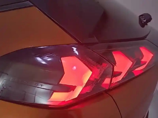 Peugeot 2008 puretech 130 s&amp;s bvm6 — photo 39