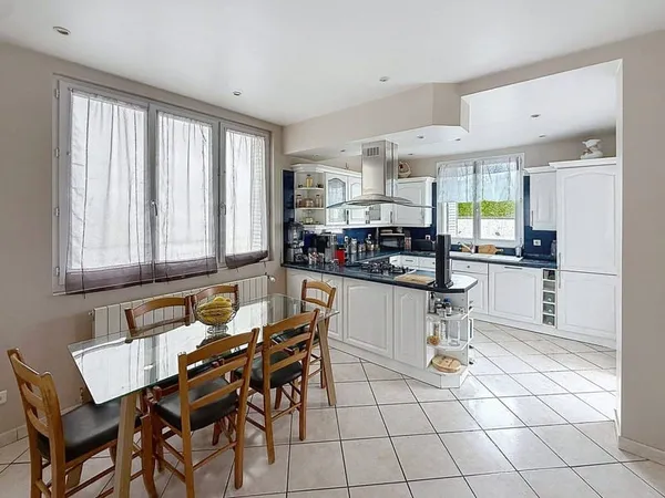 Maison 5 pièces 133 m²