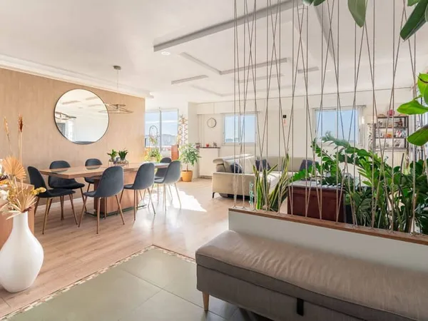 Appartement 5 pièces 137 m²
