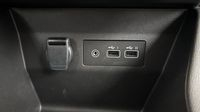 Renault Clio 1.5 dCi 100ch Evolution - 25 — photo 30