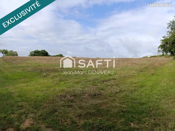 Terrain 20328 m² CHINON