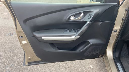 Renault Kadjar 1.2 TCe Energy 130 - Intens – 2015 – 106752 km – Essence – Boîte Manuelle — photo 36