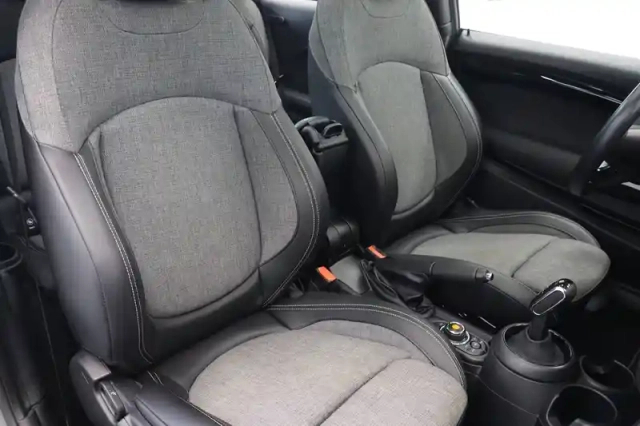 Mini Mini hatch 3 portes cooper 136 ch bva7 — photo 51