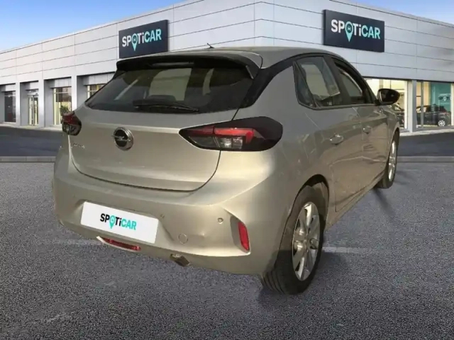 Opel Corsa 1.2 turbo 100 ch bvm6 edition — photo 2