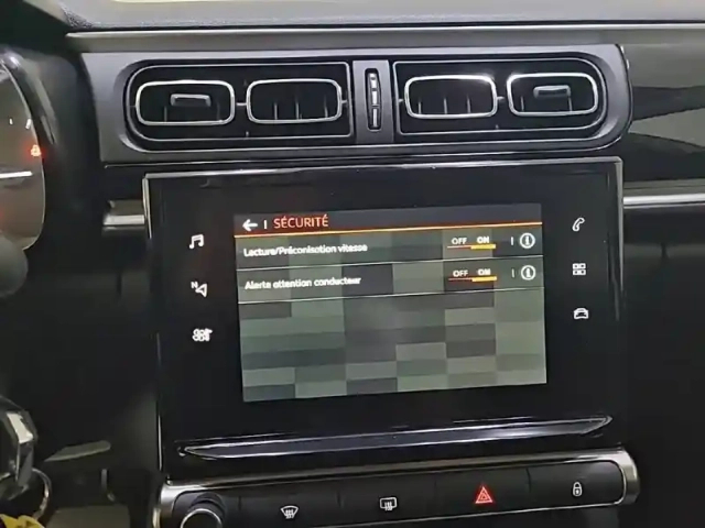 Citroën C3 puretech 110 s&amp;s eat6 — photo 22