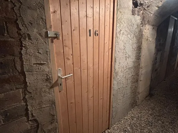 Cave sécurisée 7 m² - Paris 10e - Gare de l'Est - 149