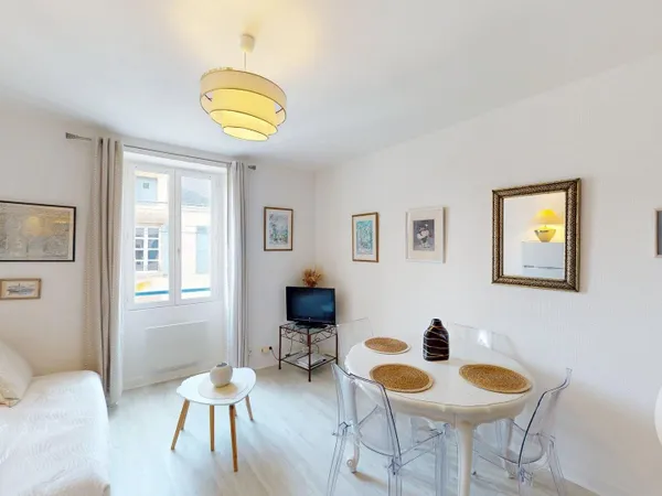 Studio 1 pièce 29 m²