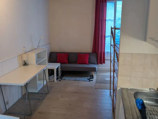 Studio meublé - TOURS - Quartier Halles-Monnaie