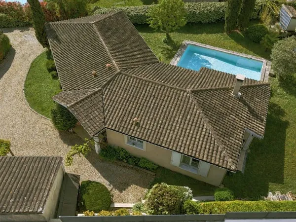 Maison 5 pièces 120 m² - jardin de 1200 m² intimiste