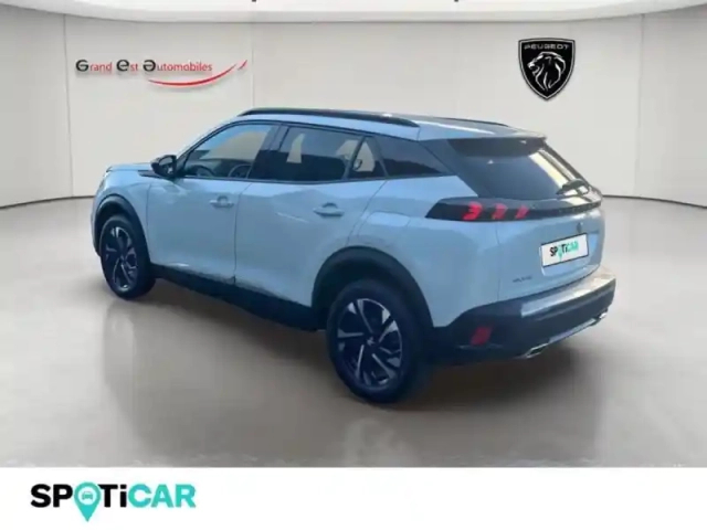 Peugeot 2008 1.2 puretech 130ch s&amp;s allure pack — photo 3