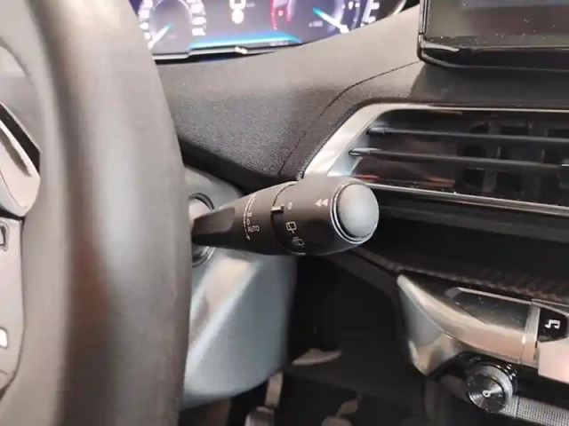Peugeot 3008 bluehdi 130ch s&amp;s bvm6 active pack — photo 18