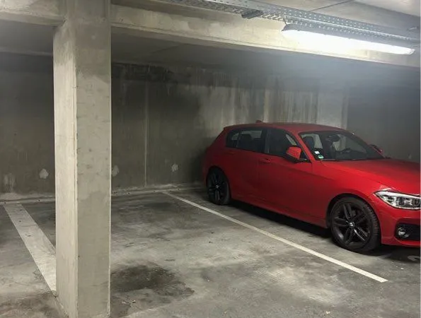 Location place de parking souterraine et sécurisée