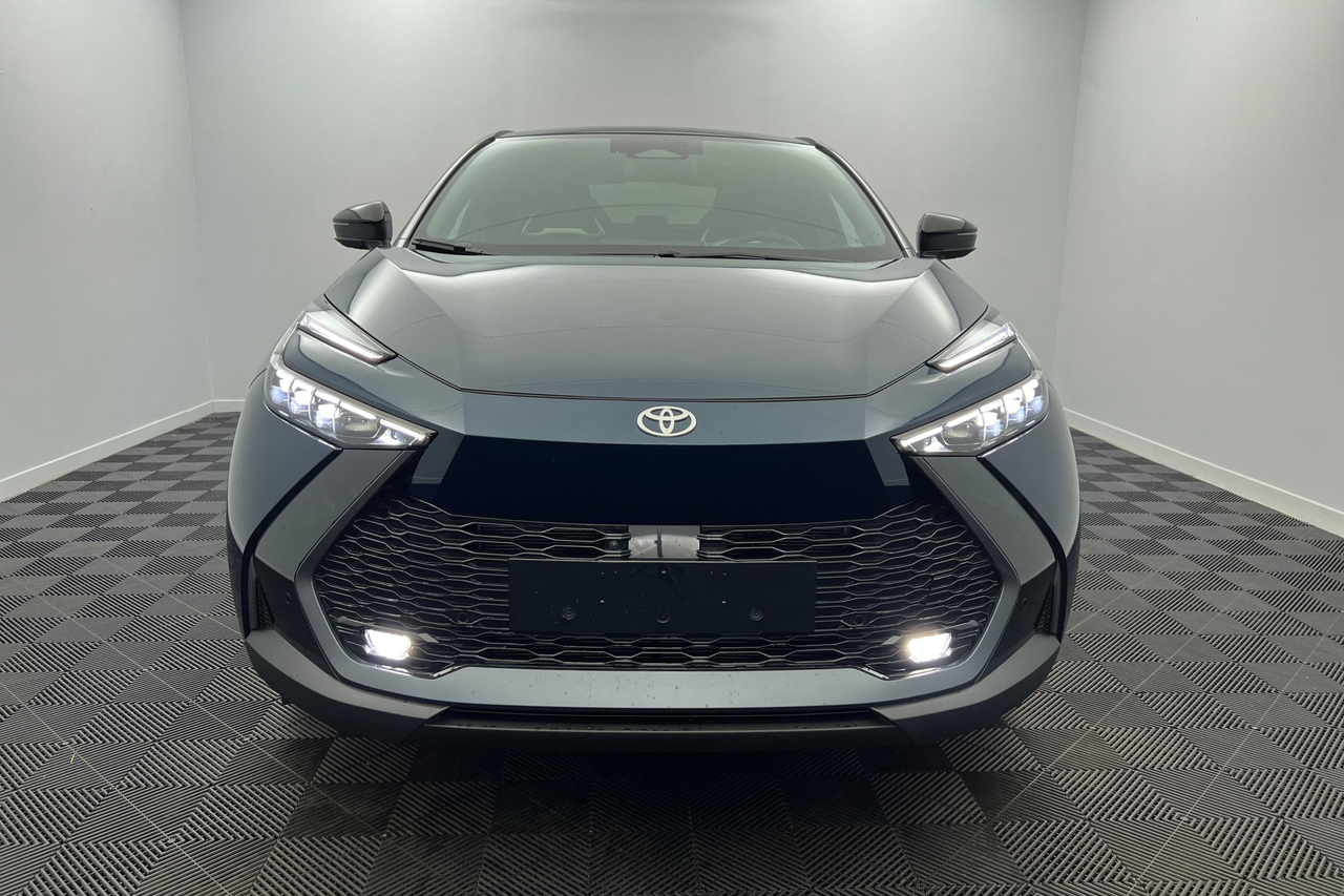 TOYOTA C-HR Hybride Rechargeable 225 — photo 2