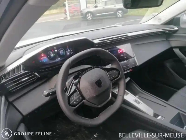 Peugeot 308 sw plug-in hybrid 180ch allure pack e-eat8 — photo 8