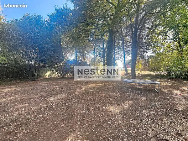Terrain 762 m² SAINT LYPHARD
