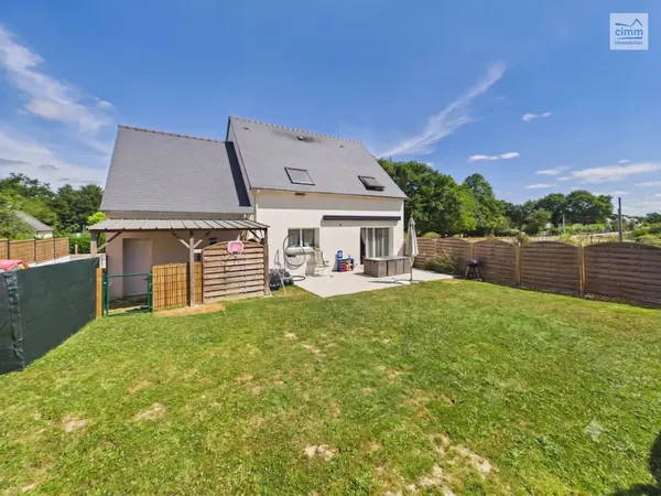 Maison de 105 m² sur un terrain de 445 m²