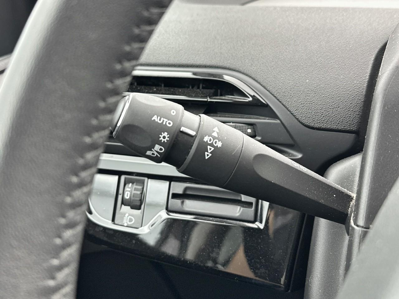 Citroën C4 grand c4 spacetourer puretech 130 s&s bvm6 feel — photo 17