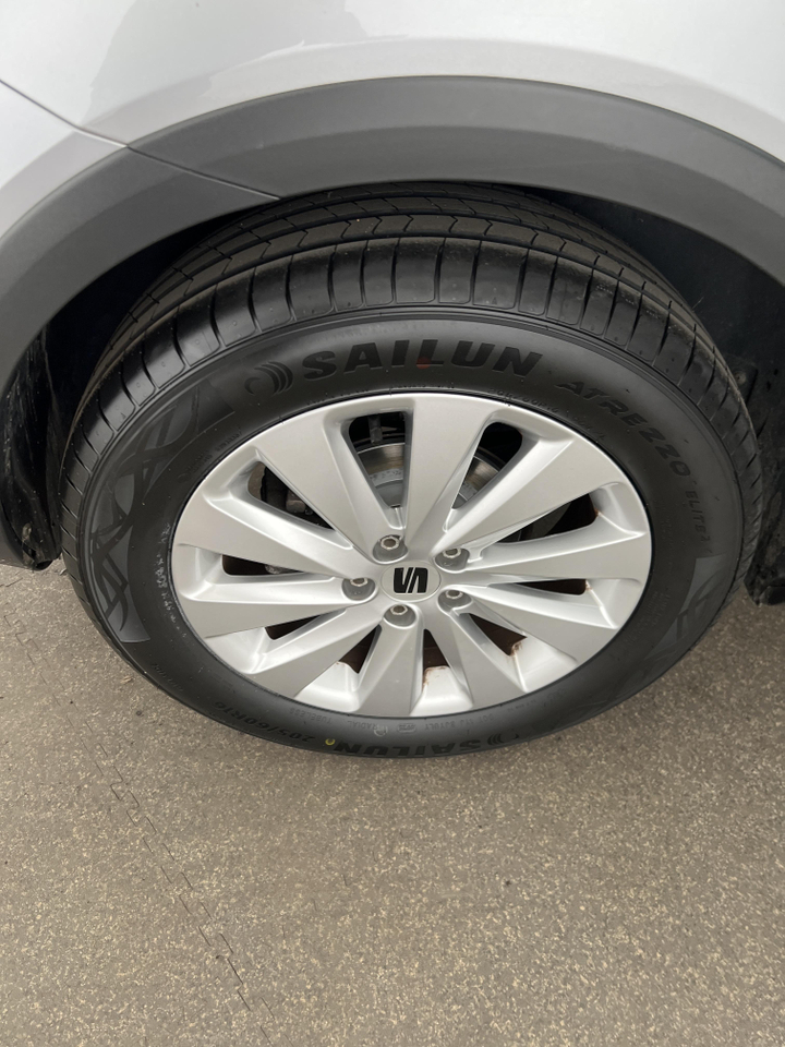 Seat Arona — photo 33