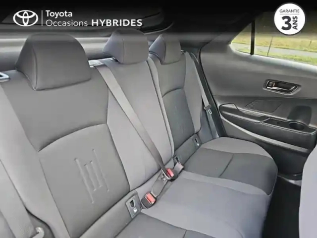 Toyota C-Hr 2.0 hybride rechargeable 225ch design my25 — photo 9