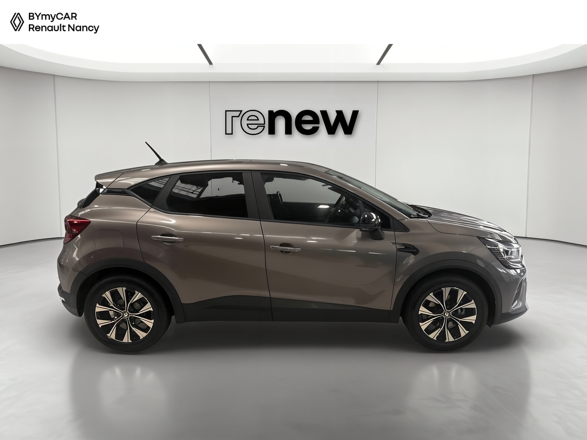 Renault Captur E-Tech full hybrid 145 — photo 6