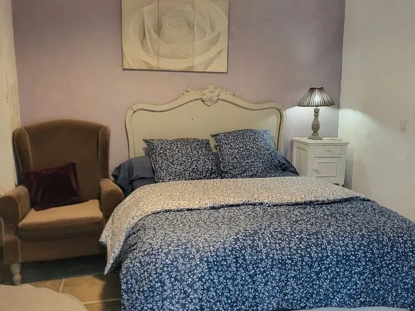 Petit Studio indépendant dans Villa
