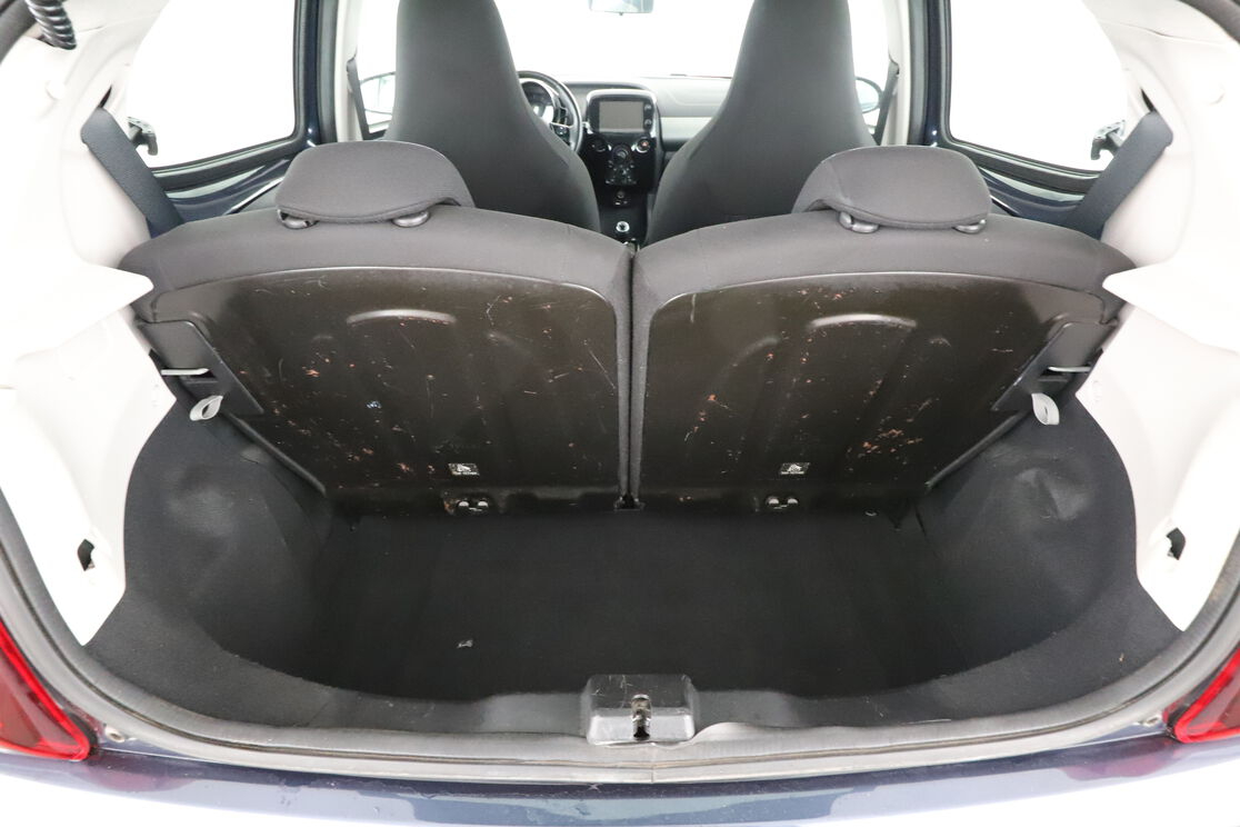 Peugeot 108 1.0 VTi Allure ETG5 — photo 16