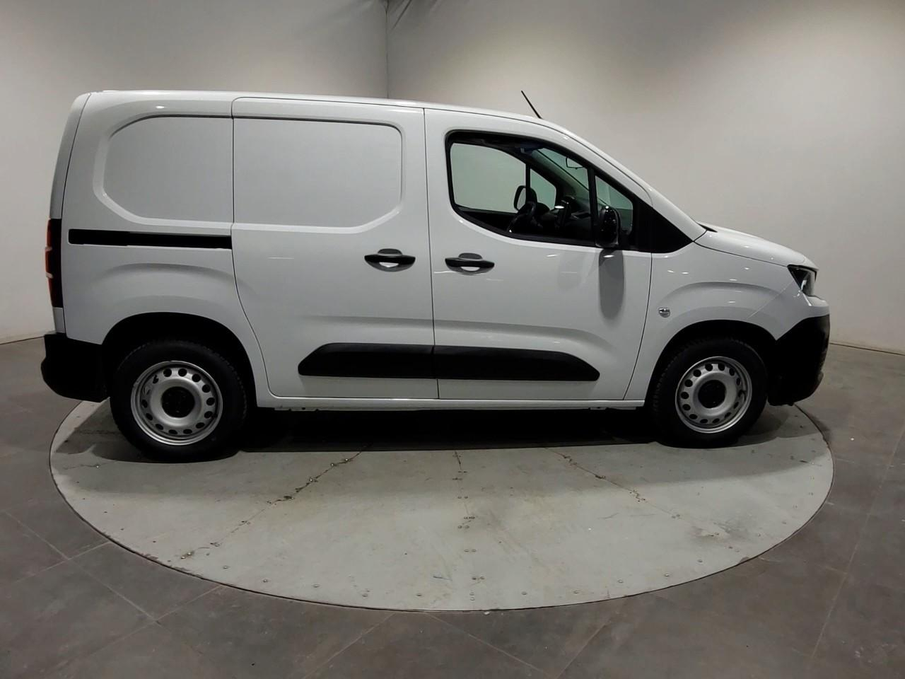 Citroën C3 Aircross puretech 130 s&s eat6 shine pack — photo 6