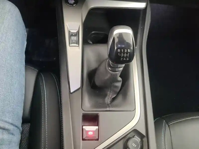 Peugeot 308 puretech 130ch s&amp;s bvm6 — photo 20