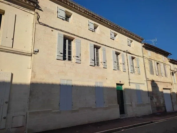 Immeuble 329 m²