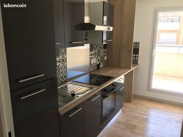 Appt T2 51m2 avec Parking Montpellier Port-Mariane