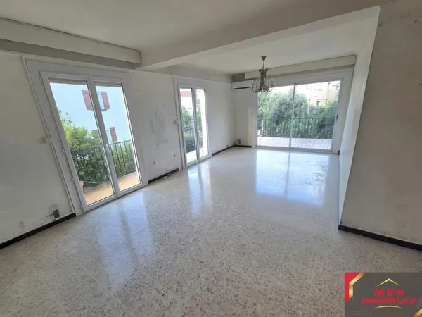 Perpignan secteur Kennedy, bel appartement T4 avec terrasse