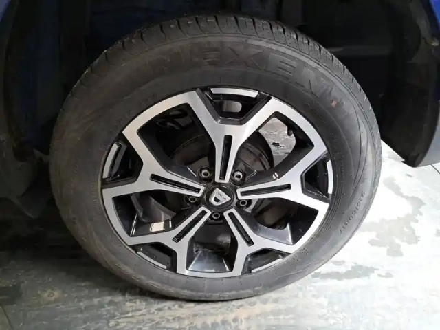 Dacia Duster blue dci 115 4x2 — photo 18