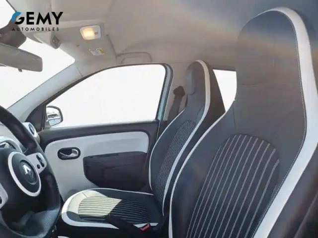Renault Twingo iii e-tech — photo 9