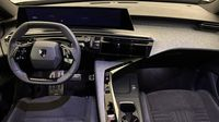 Peugeot 5008 Hybrid 136ch GT e-DCS6 — photo 11