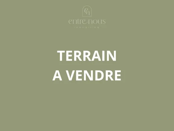 Terrain constructible 610 m²