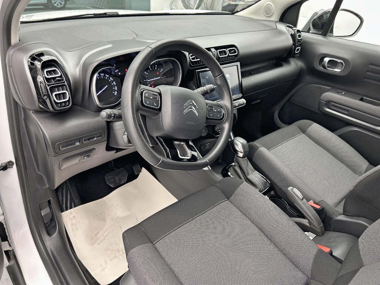 Citroën C3 Aircross puretech 130 s&s eat6 shine — photo 9