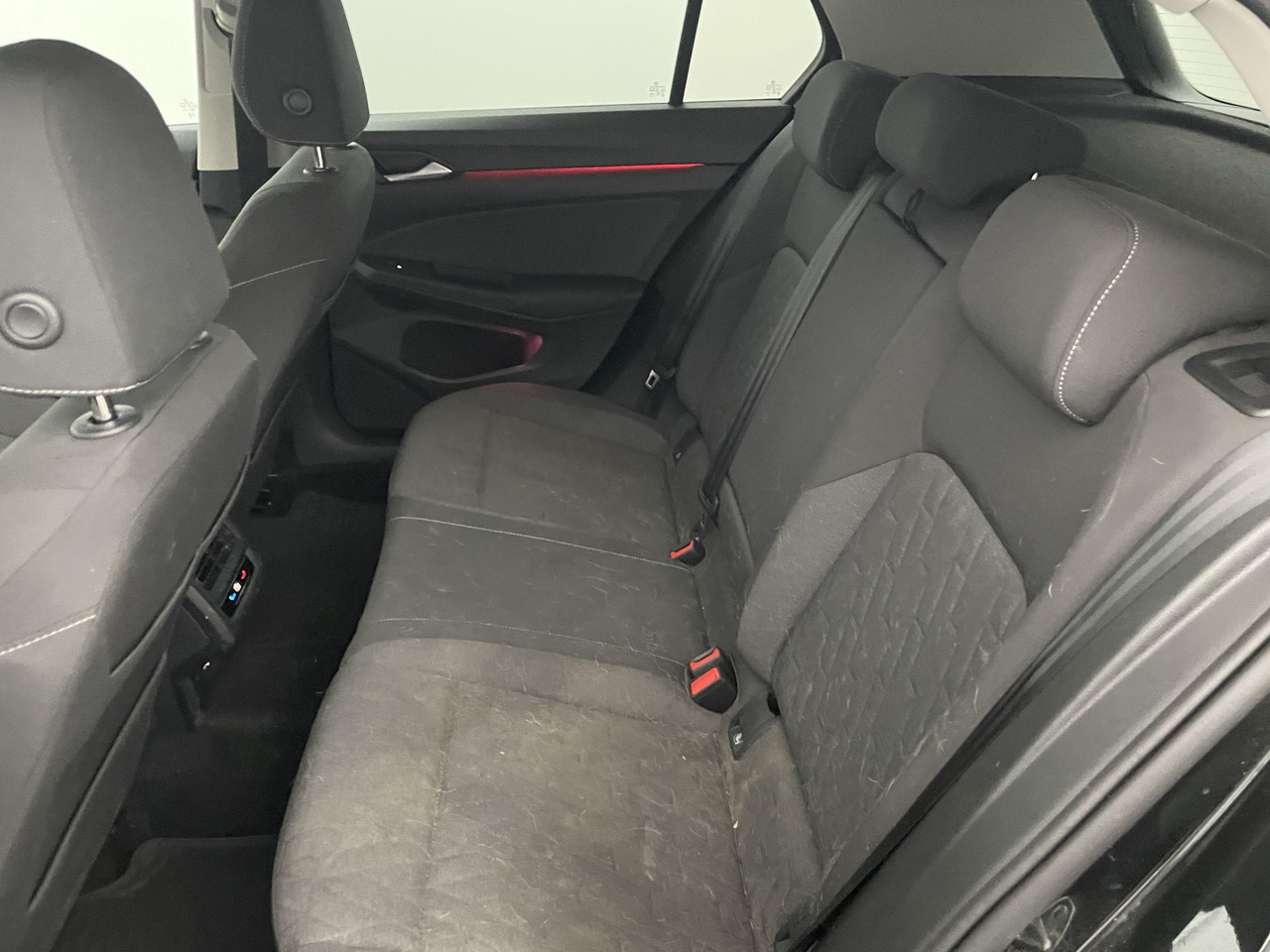 Volkswagen Golf 8 — photo 10
