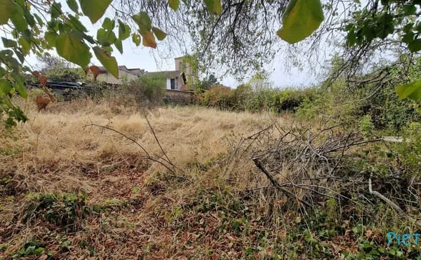 TERRAIN CONSTRUCTIBLE 500m²