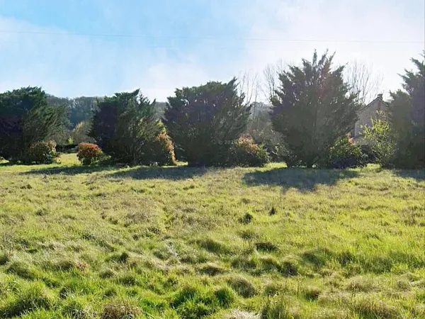 Terrain 1 400 m² Montignac Lascaux