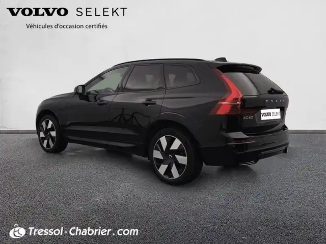 Volvo Xc60 t6 awd hybride rechargeable 253 ch+145 ch geartronic 8 ultra style dark — photo 30
