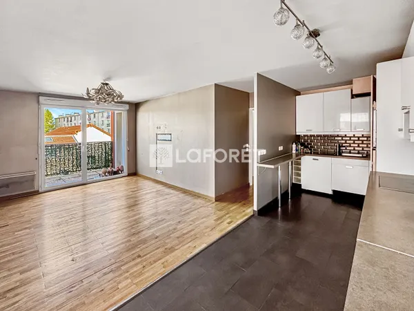 Appartement 5 pièces 96 m²