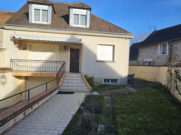 Maison 8 pièces 159 m²