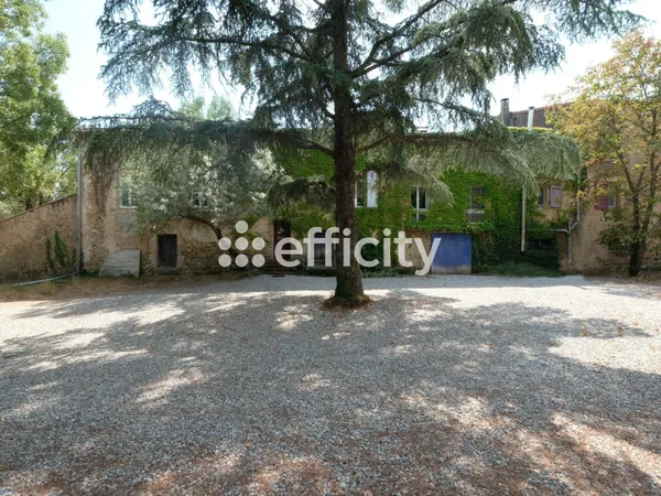 Immeuble 464 m²