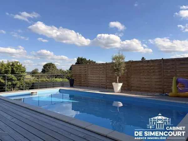 Maison 7 pièces 200 m²
