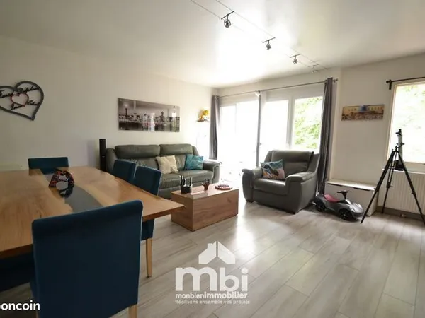 Maison 4 pièces 100 m²